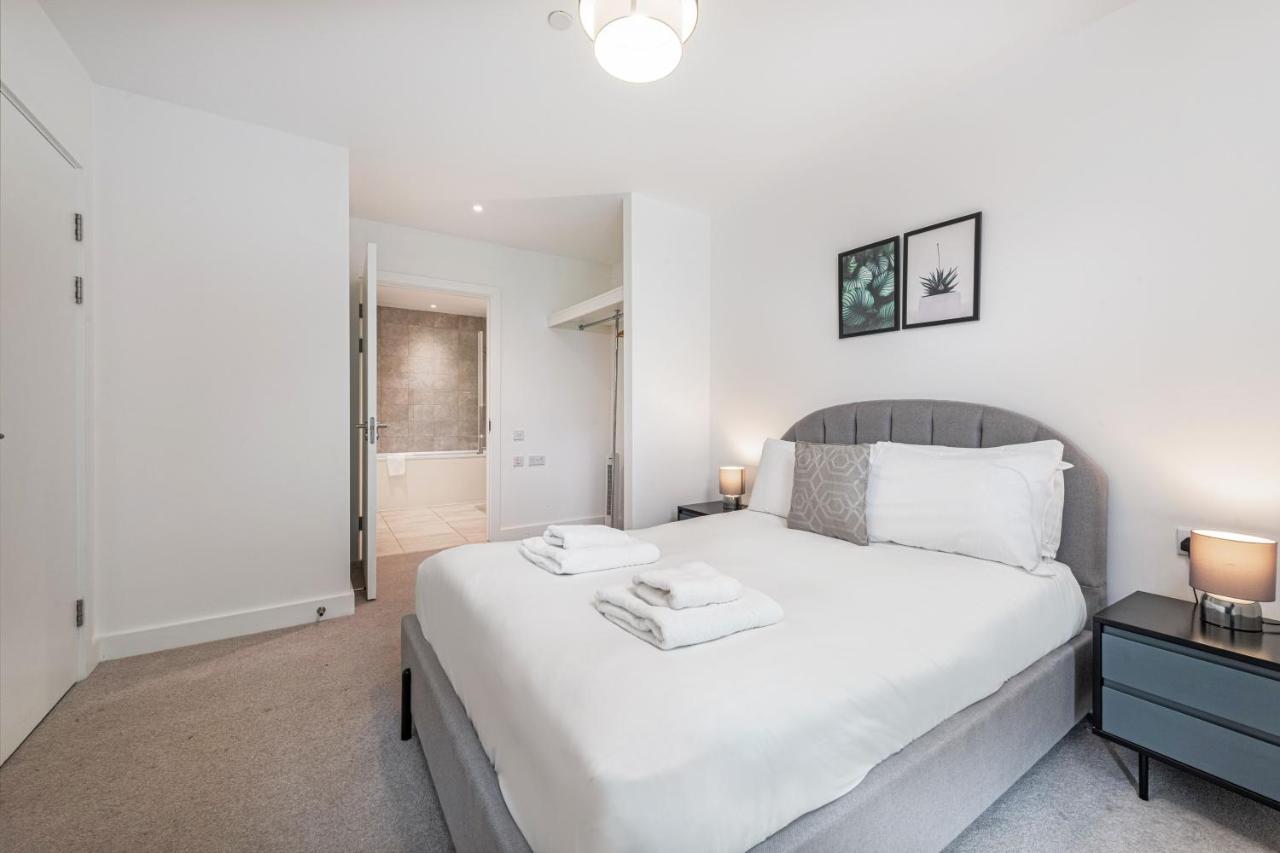 Stayo Apartments Barking Wharf London Exterior photo