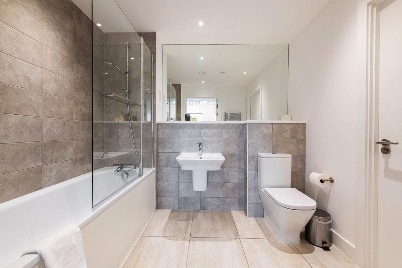 Stayo Apartments Barking Wharf London Exterior photo